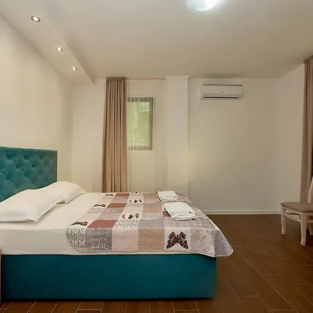 Adria Lux Apartmens 2 Sveti Stefan Exterior photo