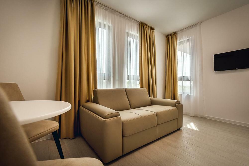 Adria Lux Apartmens 2 * Sveti Stefan