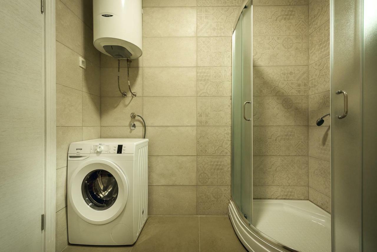 Adria Lux Apartmens 2 * 斯韦蒂·斯特凡