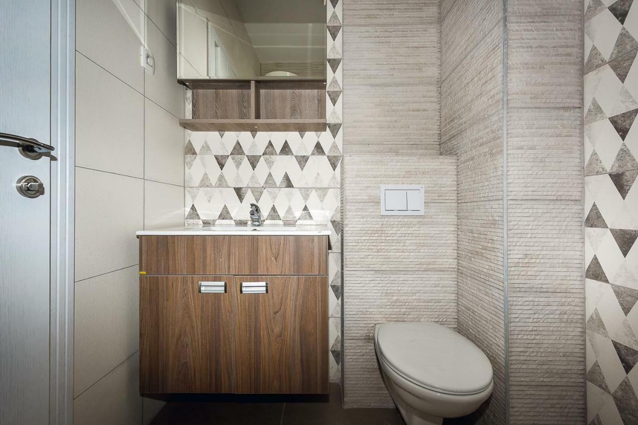 Adria Lux Apartmens 2 Sveti Stefan