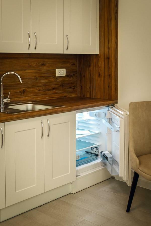 Adria Lux Apartmens 2 Apartment Sveti Stefan